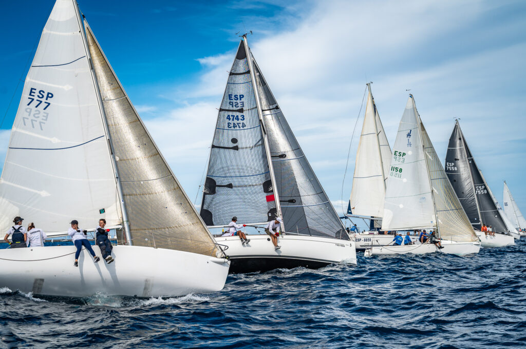 15th CÉSAR MANRIQUE TROPHY