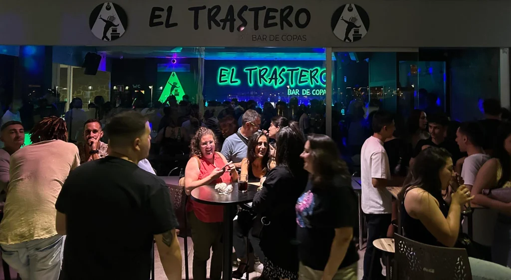 El Trastero – Bar de copas